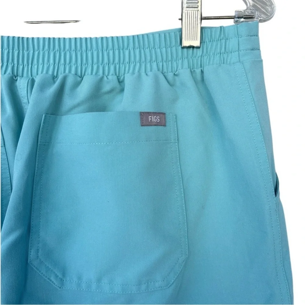 FIGS Women’s Scrub Pants - Size Medium Petite - Light Blue